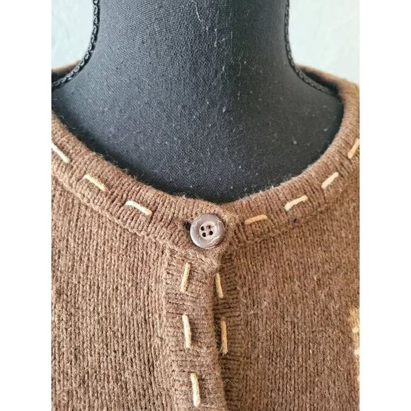 Croft & Barrow patchwork cardigan sweater featuring embroidered nature scenes 2X - Picture 3 of 14